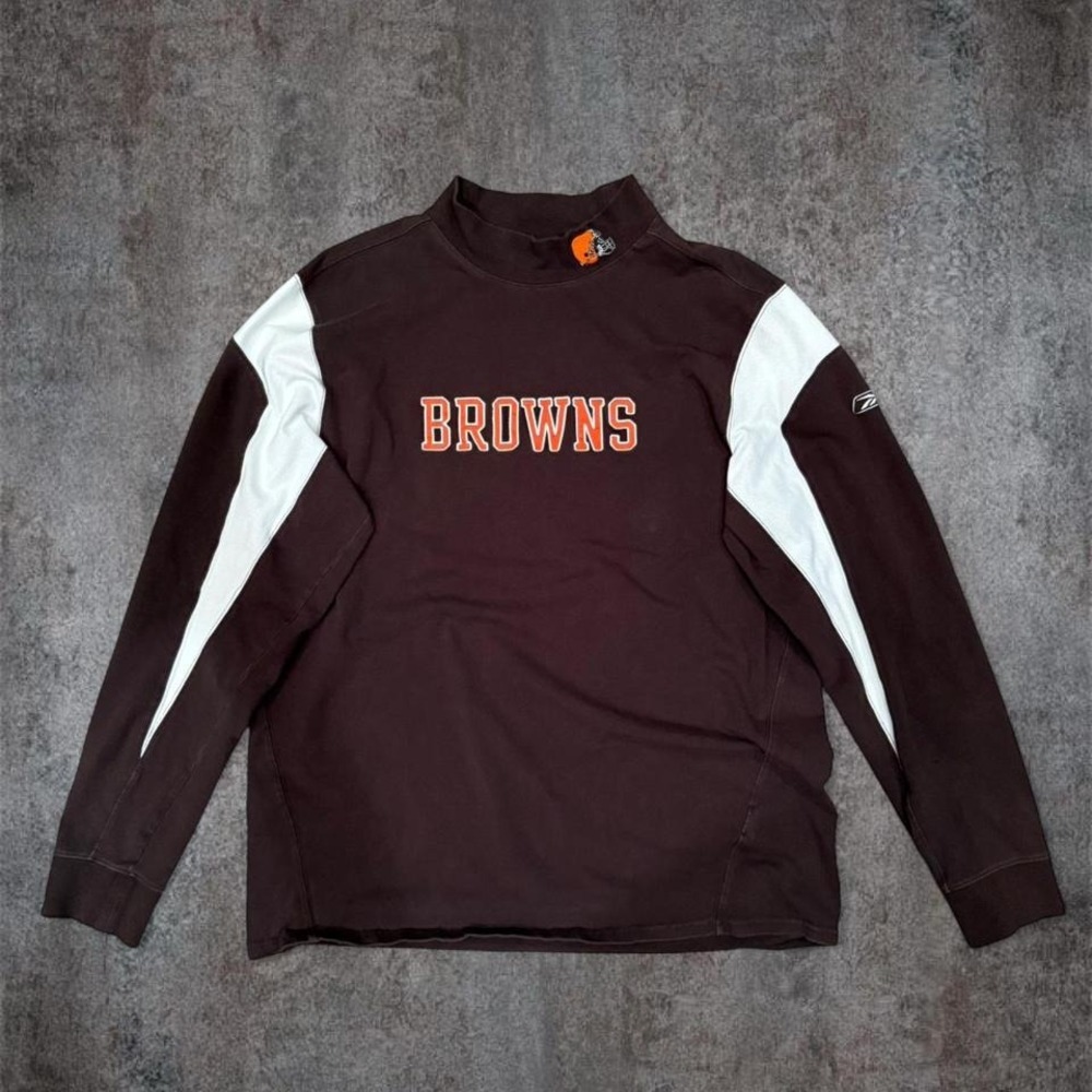 vintage cleveland browns turtle neck.